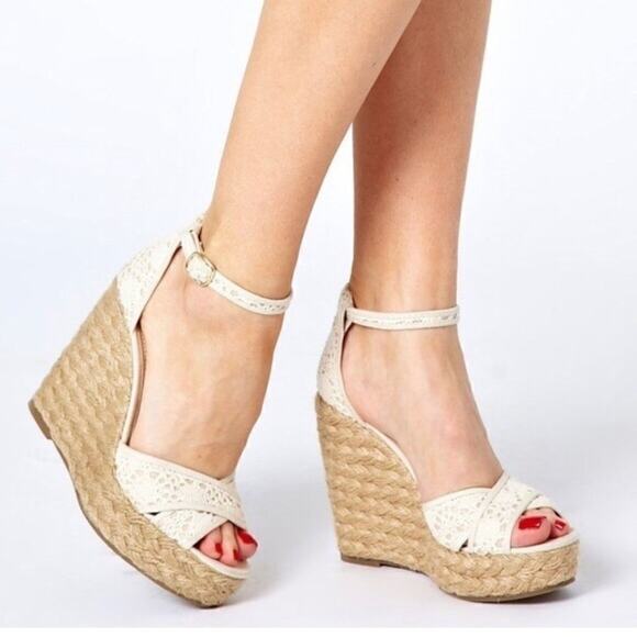 Steve Madden Marrvil Platform Wedges size 10 - Picture 1 of 16